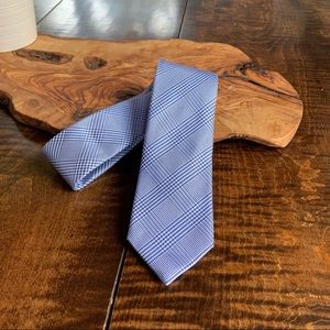 Charles Tyrtwhitt tie